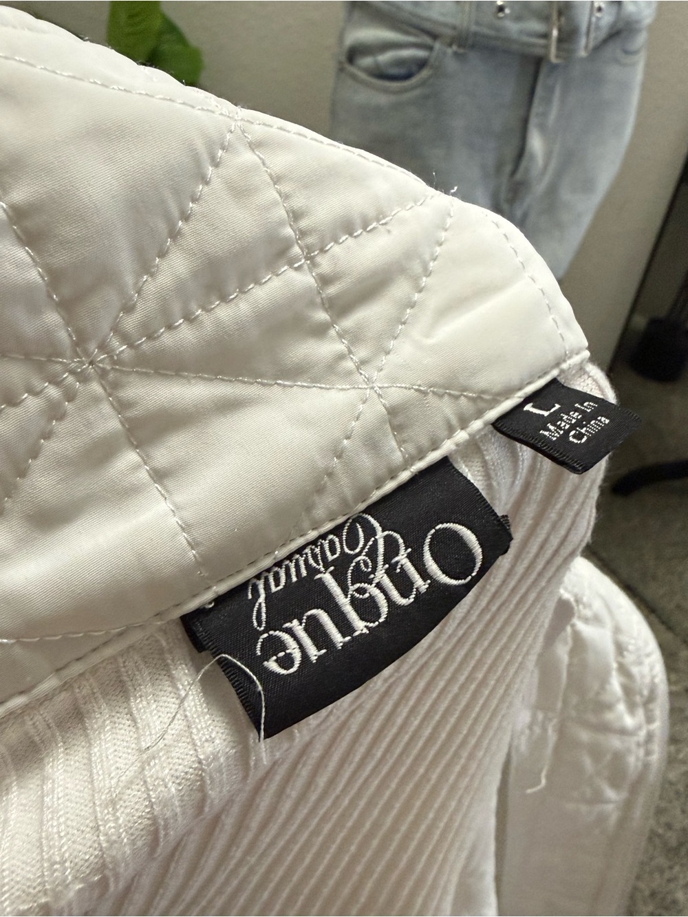Onque Casuals Women's White Quilted Utility Jacket - Picture 5 of 5